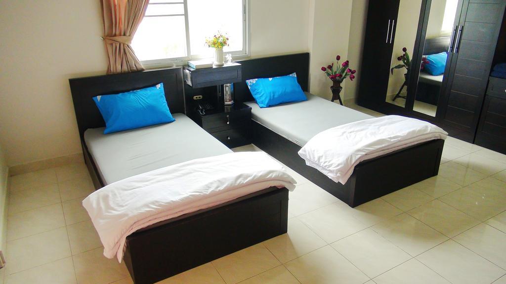Larrivee Hotel Bang Bo Room photo